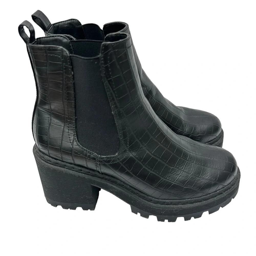 Truffle Chunky Boots 10